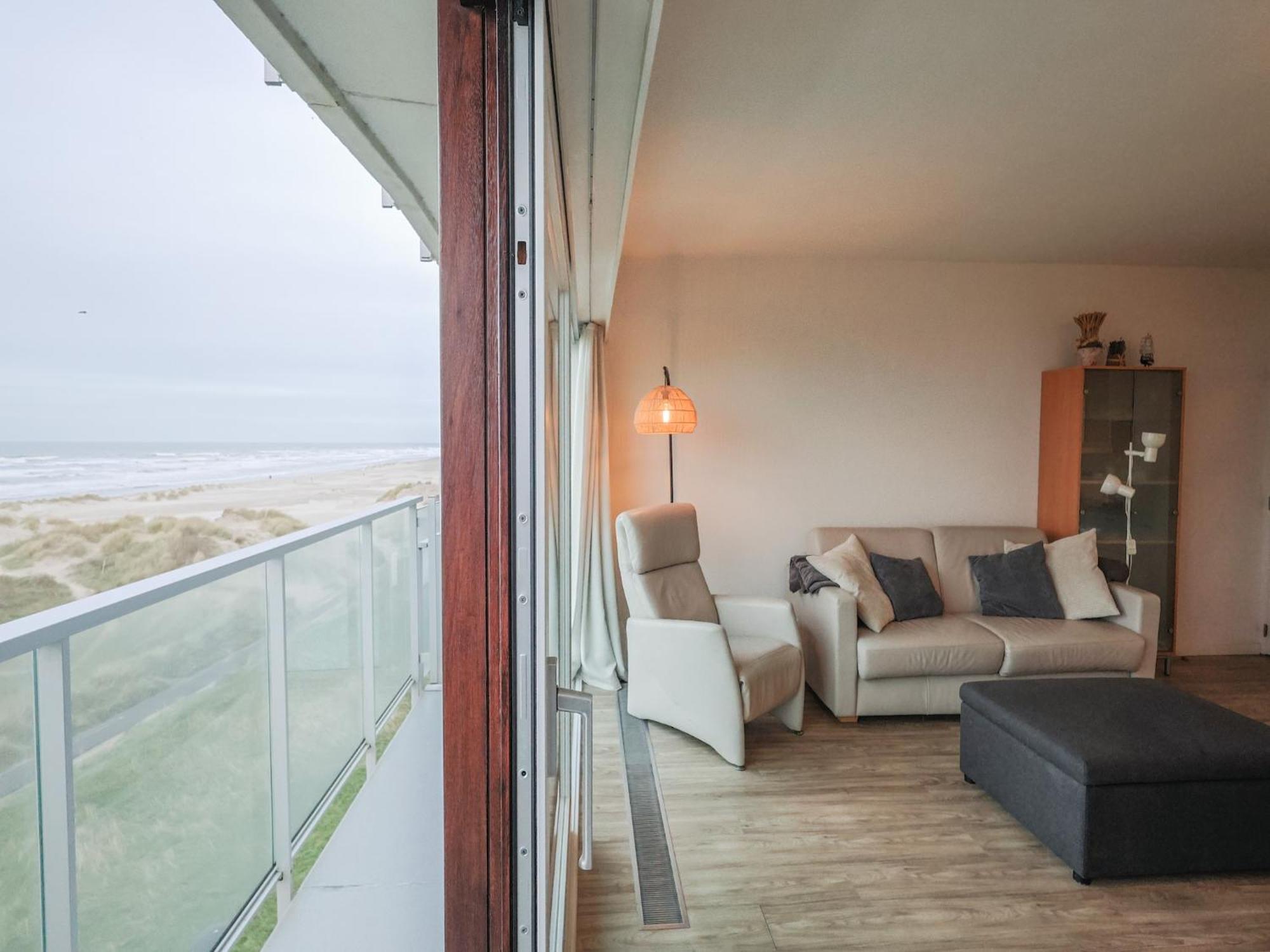 Ferienwohnung West31 With Beautiful Sea Views Oostduinkerke Exterior foto
